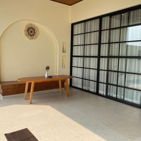 Azalea Room By The Anp Villas Cikundul Luaran gambar