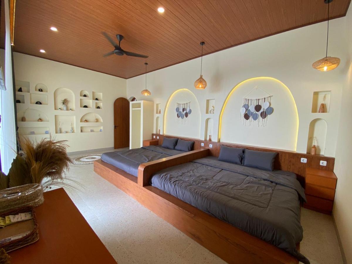Azalea Room By The Anp Villas Cikundul Luaran gambar