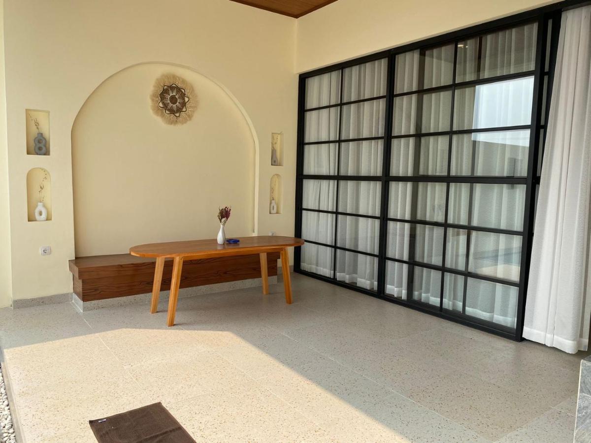 Azalea Room By The Anp Villas Cikundul Luaran gambar